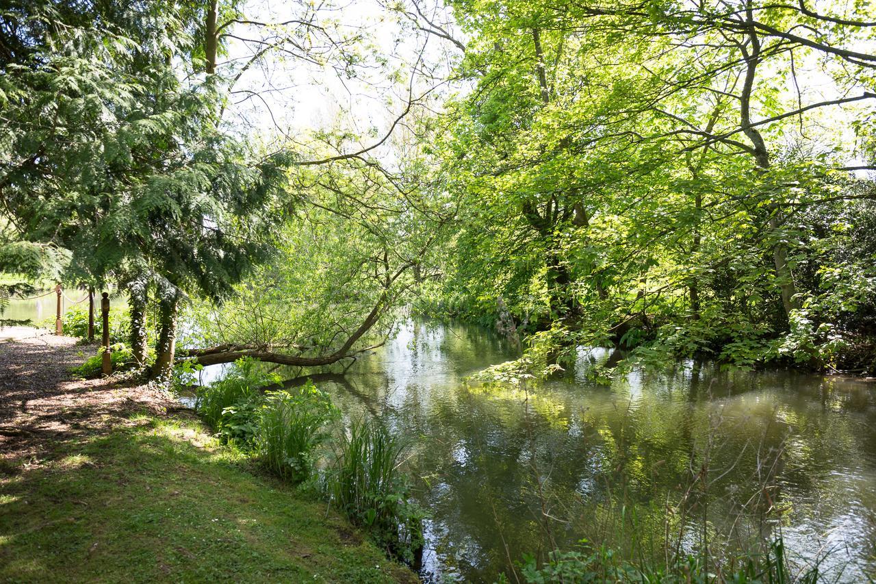 فندق The Dundas Arms Kintbury المظهر الخارجي الصورة